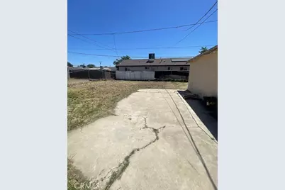 514 L, Bakersfield, CA 93304 - Photo 16