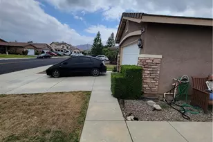 26461 Prairie Ln, Moreno Valley, CA 92555 - Photo 4