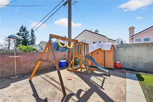 2415 Merrywood, Pomona, CA 91767 - Photo 38