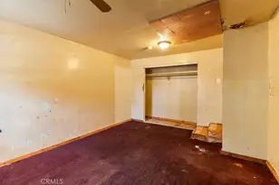 324 W 47th Pl, Los Angeles, CA 90037 - Photo 42