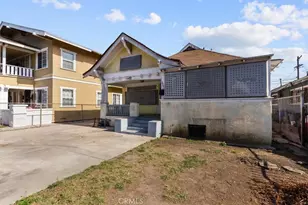 324 W 47th Pl, Los Angeles, CA 90037 - Photo 8