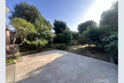 9523 Mallison, South Gate, CA 90280 - Photo 2