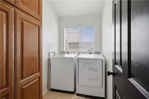 20123 Edgewater, Canyon Country, CA 91351 - Photo 16