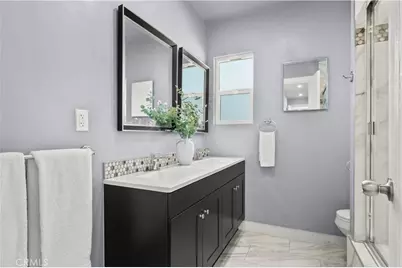 2049 W 71st Street, Los Angeles, CA 90047 - Photo 22