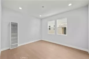 2049 W 71st St, Los Angeles, CA 90047 - Photo 18