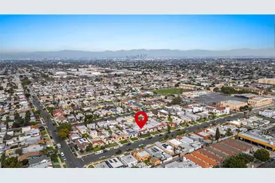 2049 W 71st Street, Los Angeles, CA 90047 - Photo 38