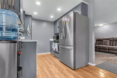 174 W Grove Street #4, Pomona, CA 91767 - Photo 14