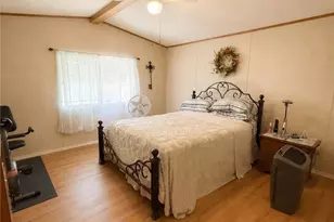 8600 Contreras, Paramount, CA 90723 - Photo 2