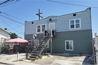 920 S La Verne, Los Angeles, CA 90022 - Photo 2