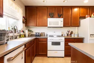 3225 Patti, Lancaster, CA 93535 - Photo 6