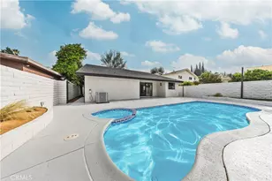 20254 Leadwell St, Winnetka, CA 91306 - Photo 2