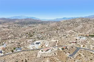6057 Buena Suerte, Yucca Valley, CA 92284 - Photo 66
