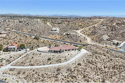 6057 Buena Suerte, Yucca Valley, CA 92284 - Photo 58