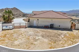 6057 Buena Suerte, Yucca Valley, CA 92284 - Photo 72