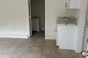 300 E 42nd Pl., Los Angeles, CA 90011 - Photo 14