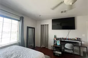 9940 Haines Canyon Ave, Tujunga, CA 91042 - Photo 12