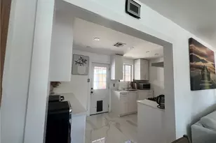 9940 Haines Canyon Ave, Tujunga, CA 91042 - Photo 8