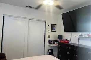 9940 Haines Canyon Ave, Tujunga, CA 91042 - Photo 20