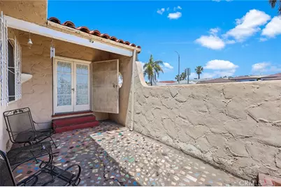 1030 W 80th, Los Angeles, CA 90044 - Photo 26
