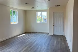 234 -234 1/2 E 81st, Los Angeles, CA 90003 - Photo 4