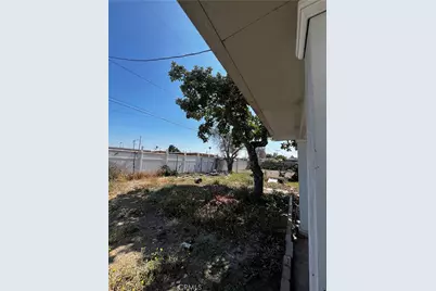 1609 W 166th, Compton, CA 90220 - Photo 14