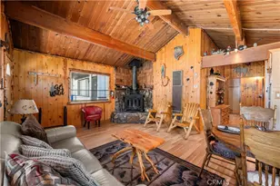 906 W Country Club Blvd, Big Bear City, CA 92314 - Photo 8