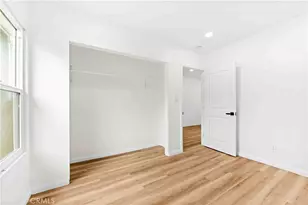 324 E 84th St, Los Angeles, CA 90003 - Photo 14
