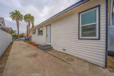 324 E 84th Street, Los Angeles, CA 90003 - Photo 28