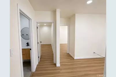 324 E 84th Street, Los Angeles, CA 90003 - Photo 12