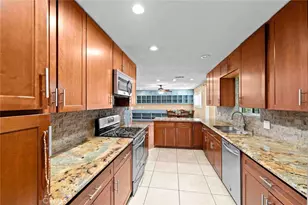 19989 Cronese Ln, Apple Valley, CA 92308 - Photo 12