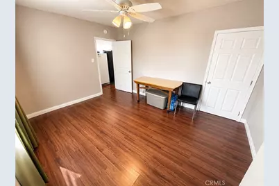 1425 W Gage Avenue, Los Angeles, CA 90047 - Photo 16