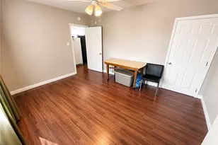 1425 W Gage Ave, Los Angeles, CA 90047 - Photo 16