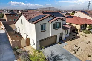 13206 Sierra Moreno Wy, Victorville, CA 92394 - Photo 2