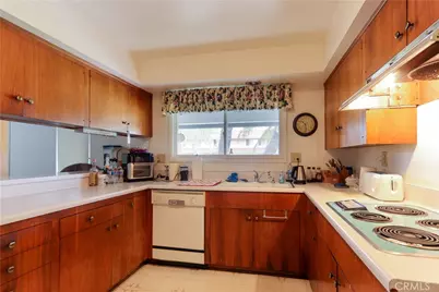 708 El Mirador Drive, Fullerton, CA 92835 - Photo 20
