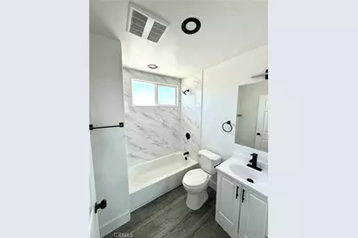 1677 E Imperial, Los Angeles, CA 90059 - Photo 10