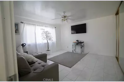 19912 Claretta, Cerritos, CA 90703 - Photo 6
