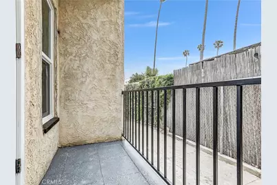 211 N Vendome Street, Los Angeles, CA 90026 - Photo 40