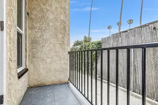 211 N Vendome St, Los Angeles, CA 90026 - Photo 40