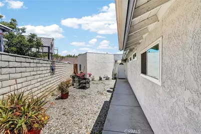2204 Wilkie Dr, Pomona, CA 91767 - Photo 32