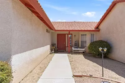 16433 Pauhaska, Apple Valley, CA 92307 - Photo 6