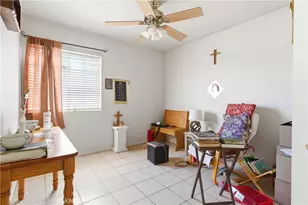 16433 Pauhaska, Apple Valley, CA 92307 - Photo 32