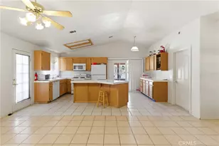 16433 Pauhaska, Apple Valley, CA 92307 - Photo 16