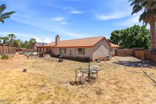 16433 Pauhaska, Apple Valley, CA 92307 - Photo 42