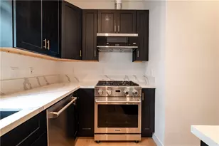 351 S Catalina St, Los Angeles, CA 90020 - Photo 52