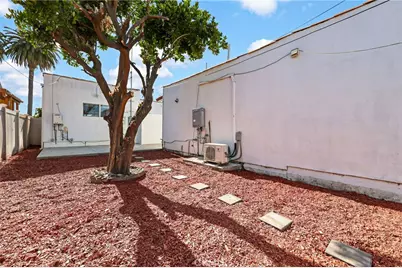 6612 2nd, Los Angeles, CA 90043 - Photo 36
