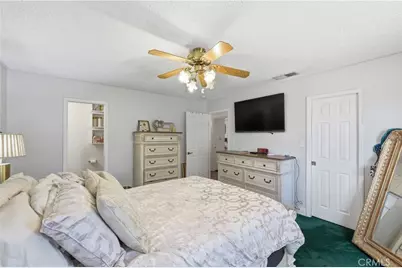 8801 Hickory, California City, CA 93505 - Photo 20