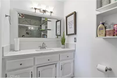 8801 Hickory, California City, CA 93505 - Photo 18