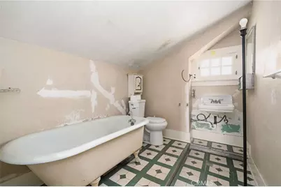 1029 N Marengo Avenue, Pasadena, CA 91103 - Photo 12