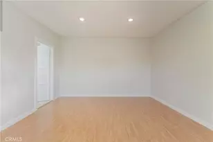 833 N Humphreys, Los Angeles, CA 90022 - Photo 10