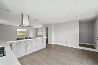 833 N Humphreys, Los Angeles, CA 90022 - Photo 32